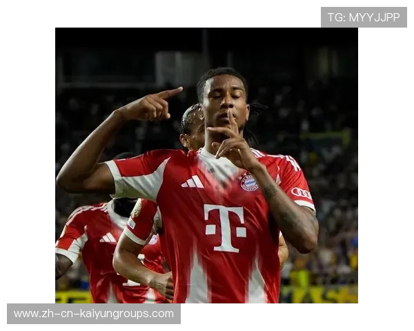 凯恩中场断球启动反击并完成致命抛传 凯恩中场断球启动反击并完成致命抛传