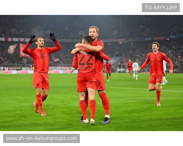 凯恩连续头槌进攻形成前场绝对威胁 凯恩连续头槌进攻形成前场绝对威胁