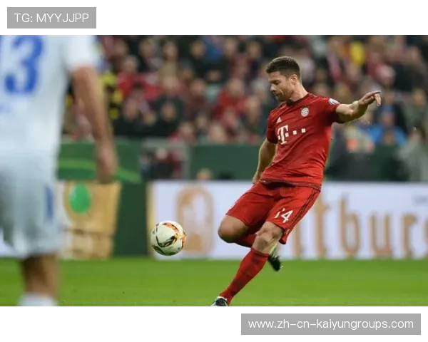 凯恩胸部停球抽射破门,拜仁再演教科书进攻 凯恩胸部停球抽射破门,拜仁再演教科书进攻